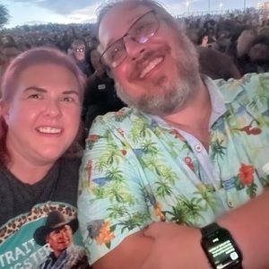 Meet your Posher, Hope